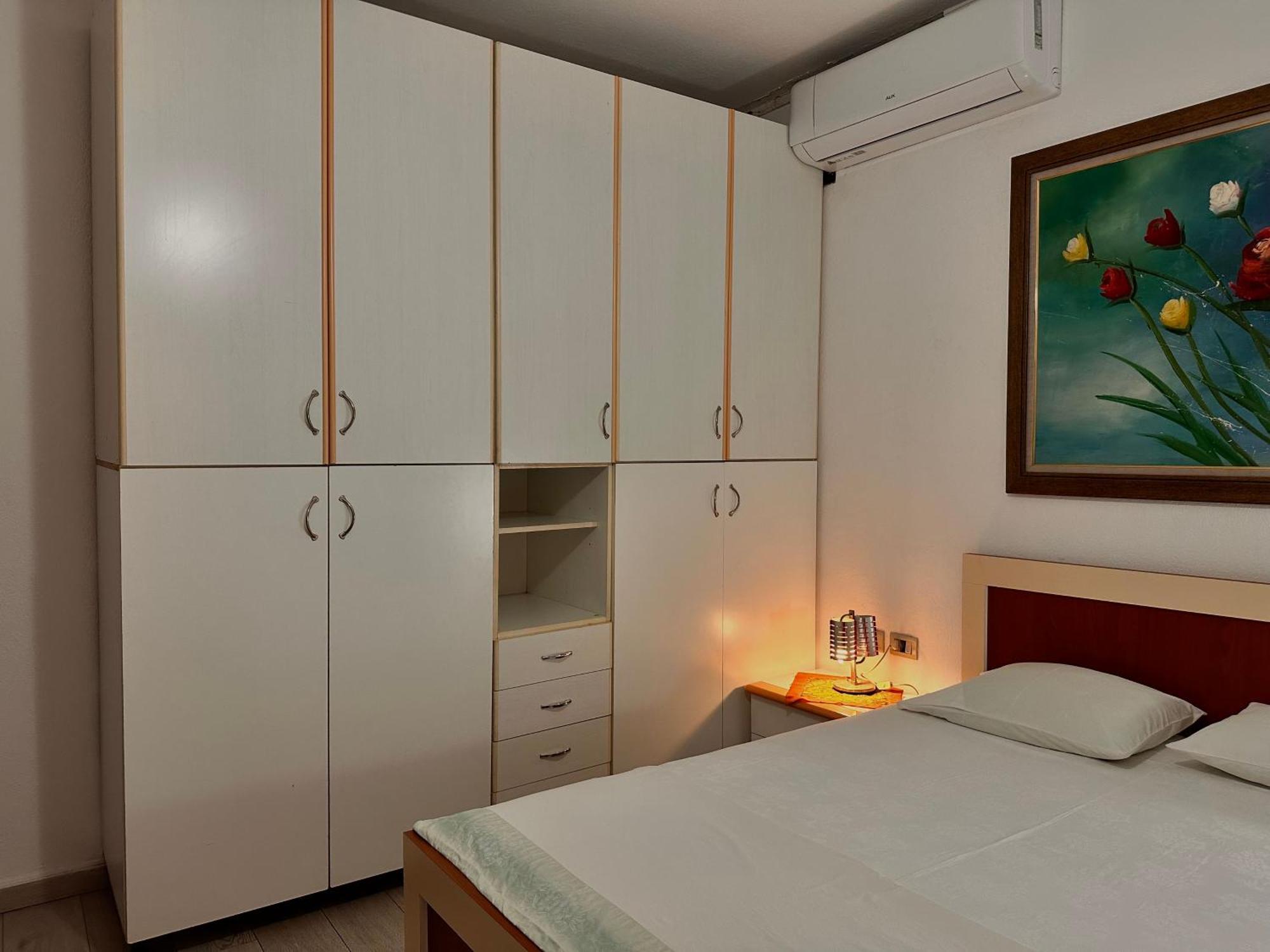 Hostel Grande House Tirana Exterior photo