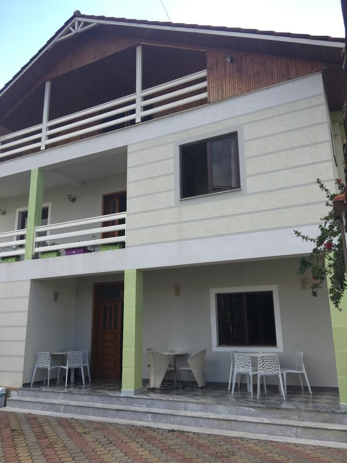 Hostel Grande House Tirana Exterior photo